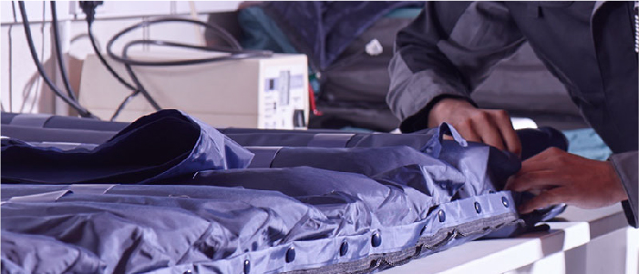 Decontaminating a mattress
